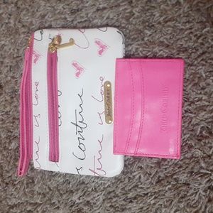 EUC Juicy Couture wristlet